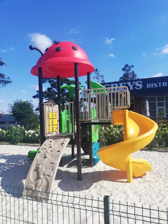 Hotel Greys Polonia Zasutowo Dış mekan fotoğraf