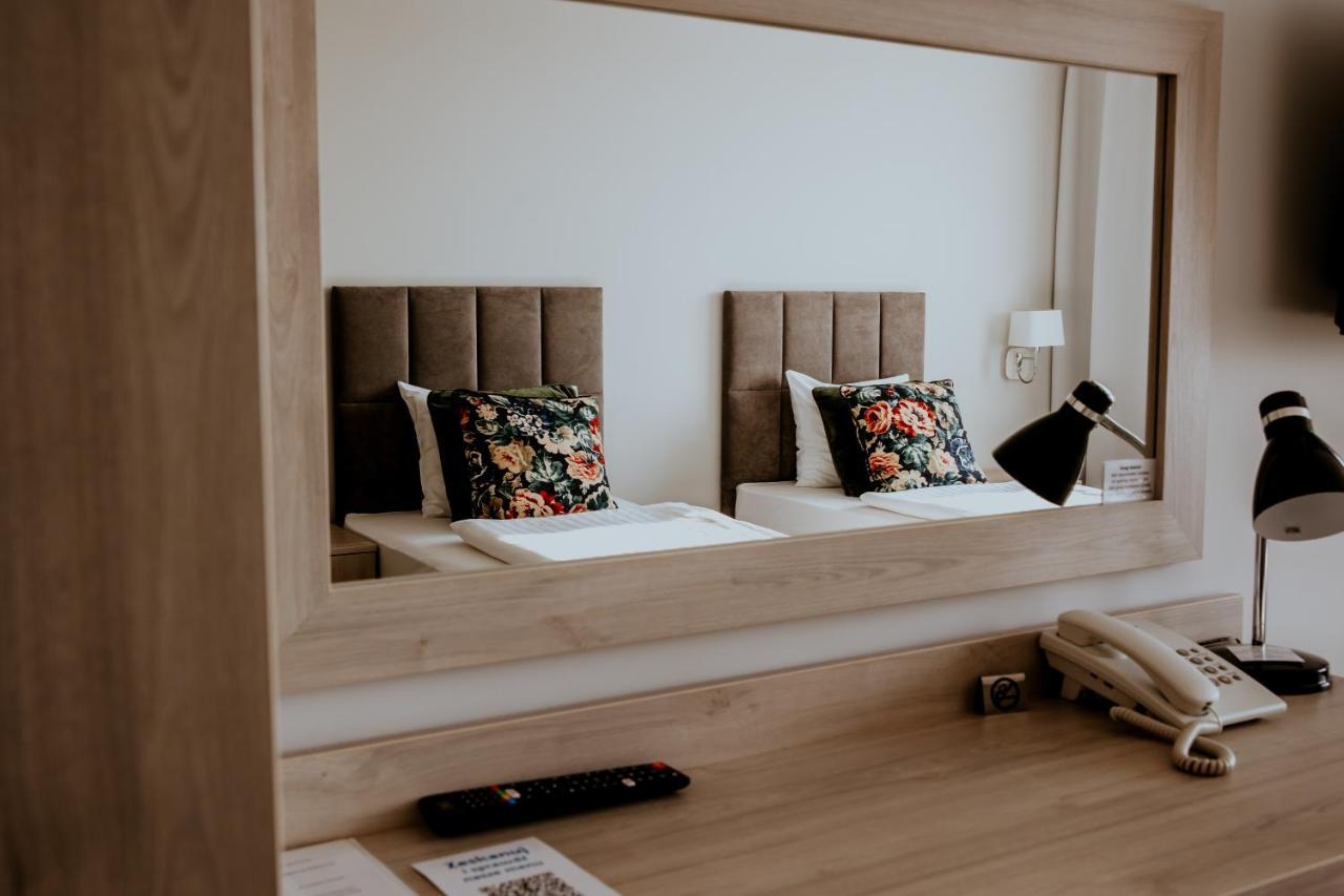 Hotel Greys Polonia Zasutowo Dış mekan fotoğraf